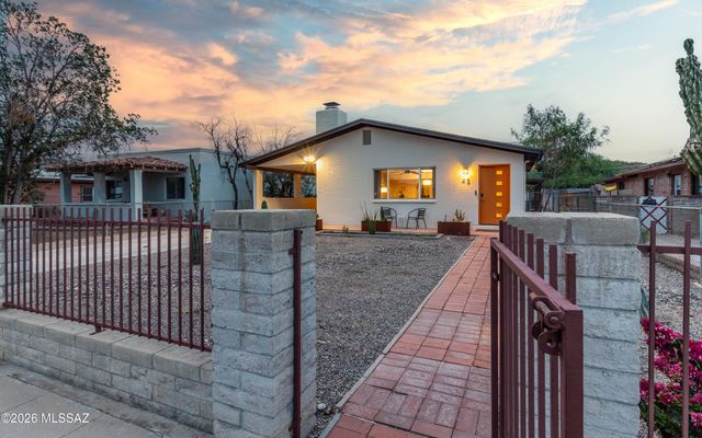 45 N Melrose Avenue, Tucson, AZ 85745