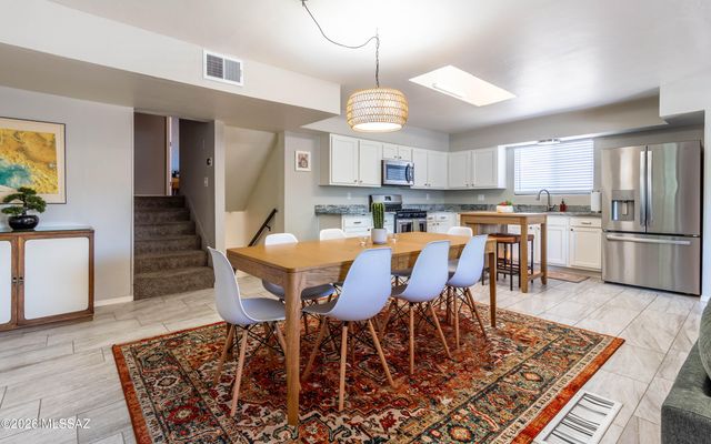 45 N Melrose Avenue, Tucson, AZ 85745