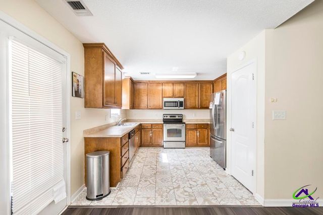 205 Wray Street, Warner Robins, GA 31093
