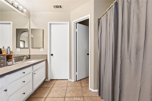 30299 Island Bay Lane, Murrieta, CA 92563