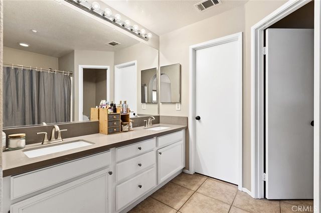 30299 Island Bay Lane, Murrieta, CA 92563