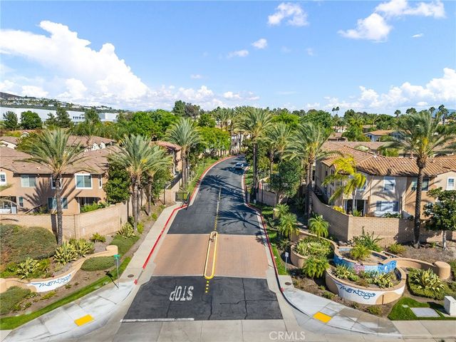 30299 Island Bay Lane, Murrieta, CA 92563