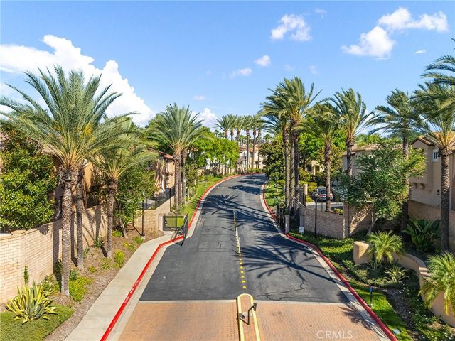 30299 Island Bay Lane, Murrieta, CA 92563