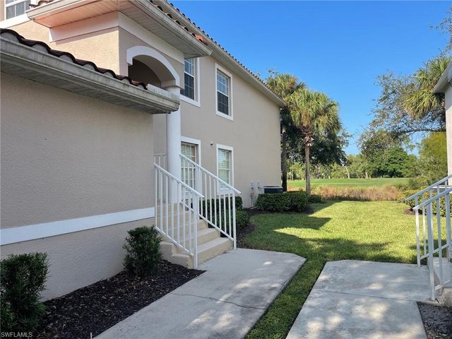 3445 Grand Cypress DR # 202, Naples, FL 34119