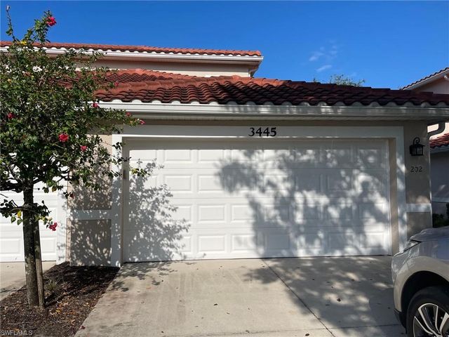 3445 Grand Cypress DR # 202, Naples, FL 34119
