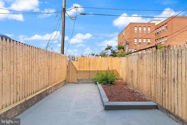 1204 LUZERNE AVE N, Baltimore, MD 21213