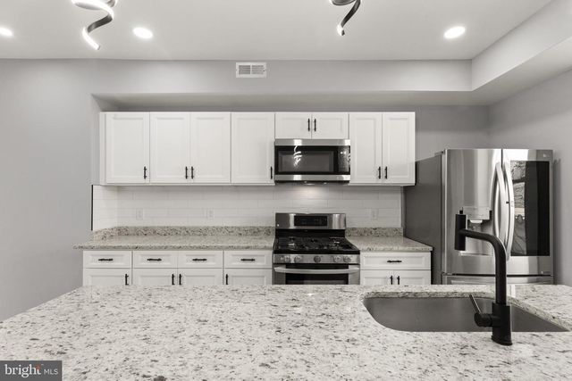 1204 LUZERNE AVE N, Baltimore, MD 21213