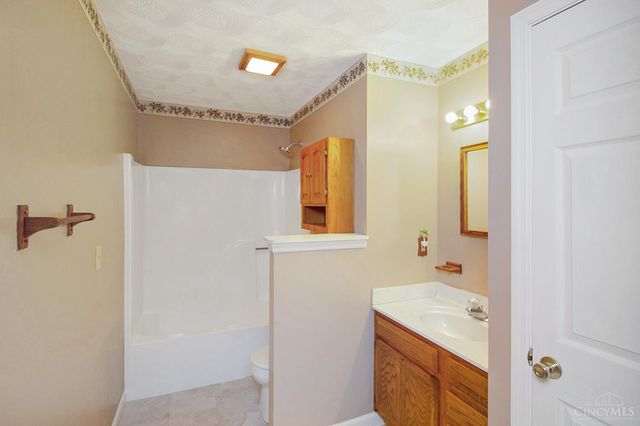 616 Lorelei Drive, Perry Twp, OH 45118