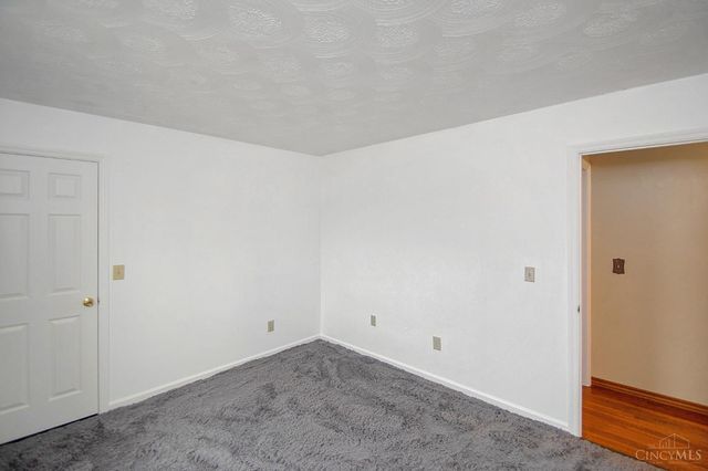 616 Lorelei Drive, Perry Twp, OH 45118