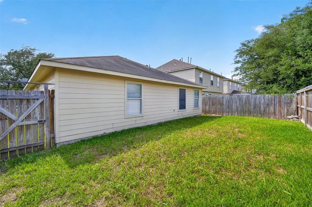 1118 Chestnut Bough Street, Channelview, TX 77530