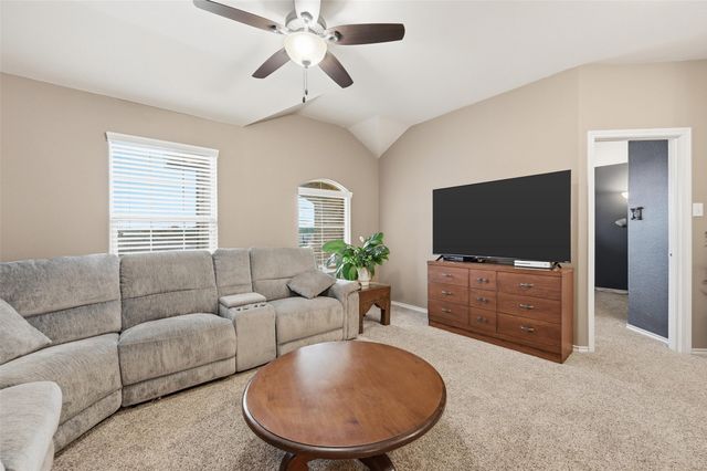 1401 Briarwood Drive, Azle, TX 76020