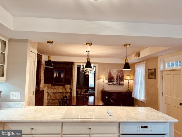 1627 ALICEANNA ST, Baltimore, MD 21231