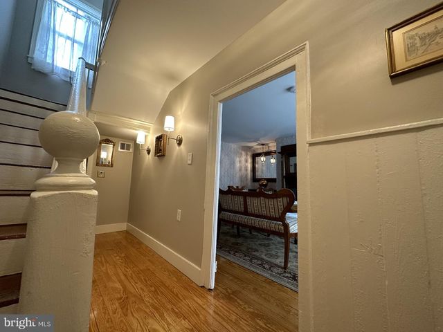1627 ALICEANNA ST, Baltimore, MD 21231