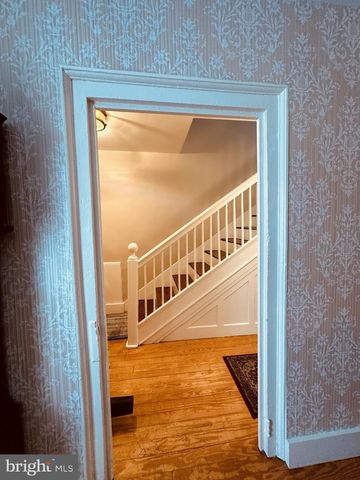 1627 ALICEANNA ST, Baltimore, MD 21231