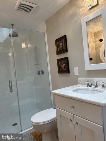 1627 ALICEANNA ST, Baltimore, MD 21231