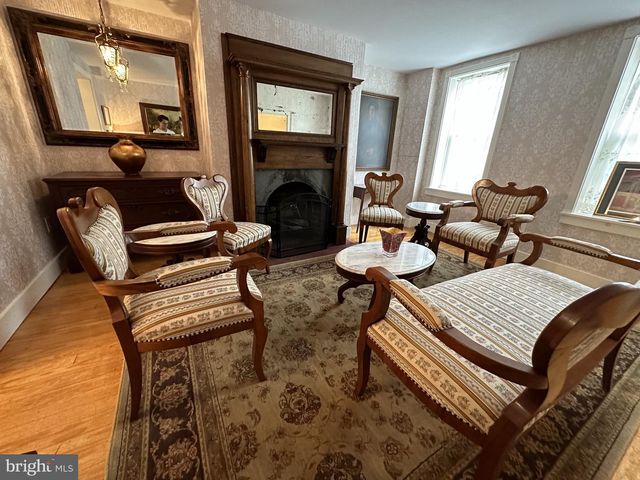 1627 ALICEANNA ST, Baltimore, MD 21231