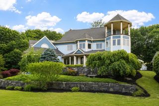 258 Hill St, Leominster, MA 01453