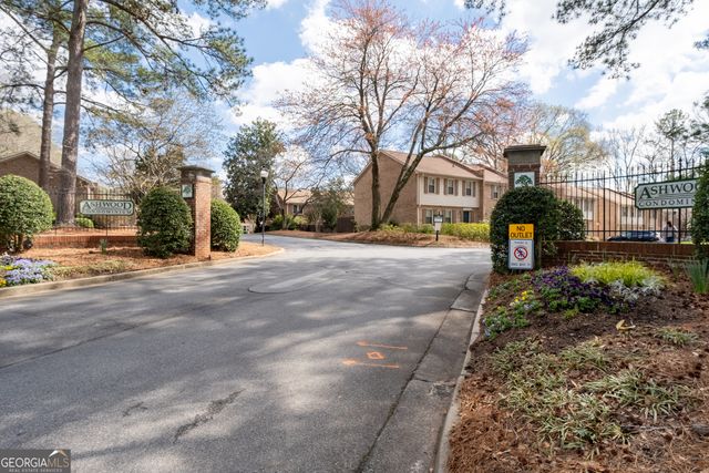 3405 Ashwood Lane, Atlanta, GA 30341