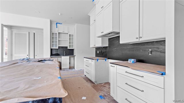 927 12th 100, Tuscaloosa, AL 35401