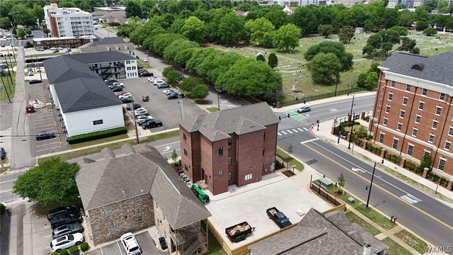927 12th 100, Tuscaloosa, AL 35401