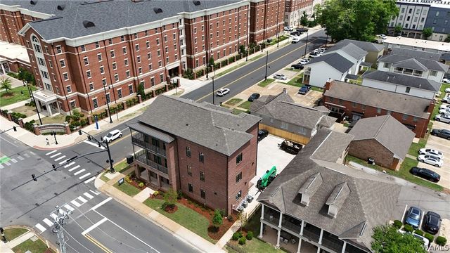 927 12th 100, Tuscaloosa, AL 35401
