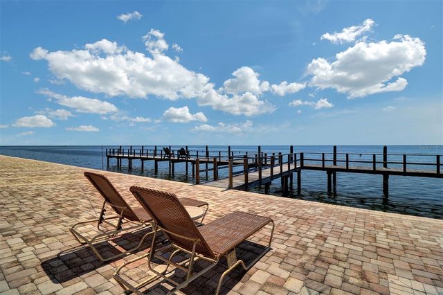 225 POMPANO DRIVE SE C, St Petersburg, FL 33705