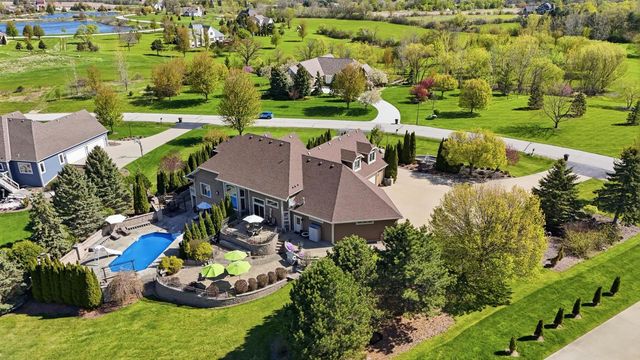 5924 Stefanie WAY, Caledonia, WI 53108