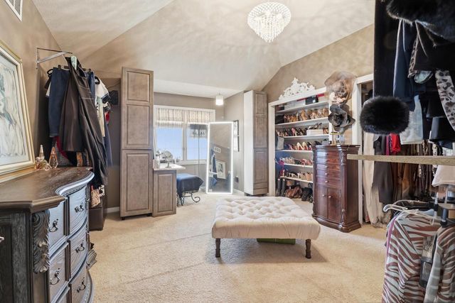 5924 Stefanie WAY, Caledonia, WI 53108