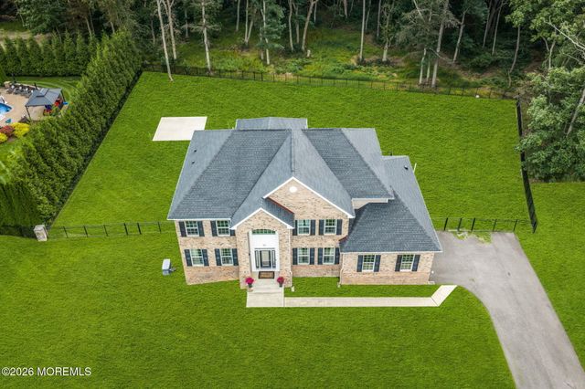 23 Parkside Drive, Jackson, NJ 08527