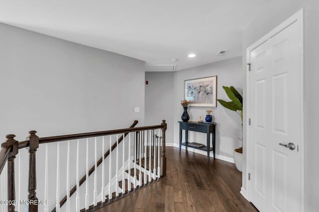 23 Parkside Drive, Jackson, NJ 08527