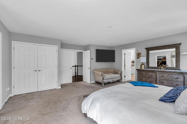23 Parkside Drive, Jackson, NJ 08527