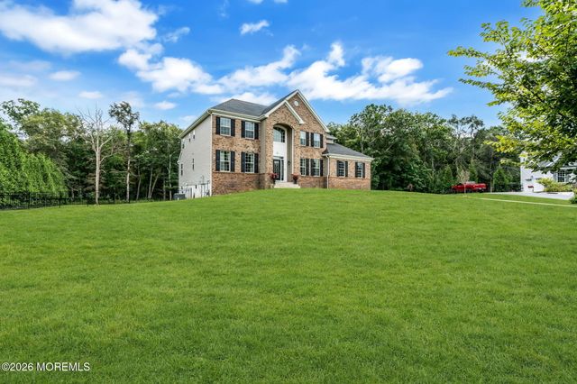 23 Parkside Drive, Jackson, NJ 08527
