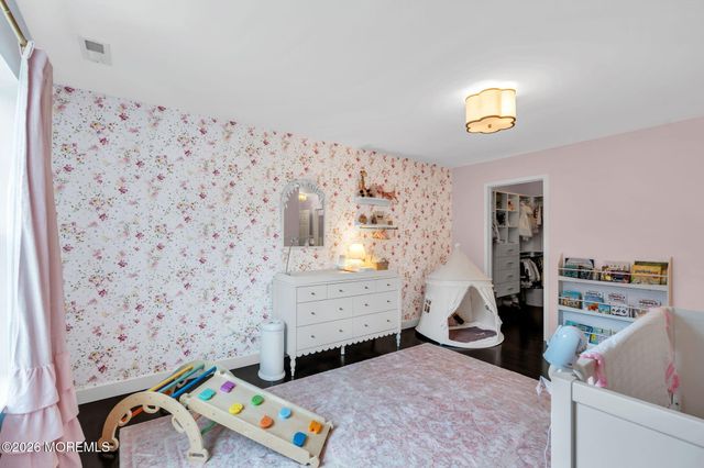 23 Parkside Drive, Jackson, NJ 08527