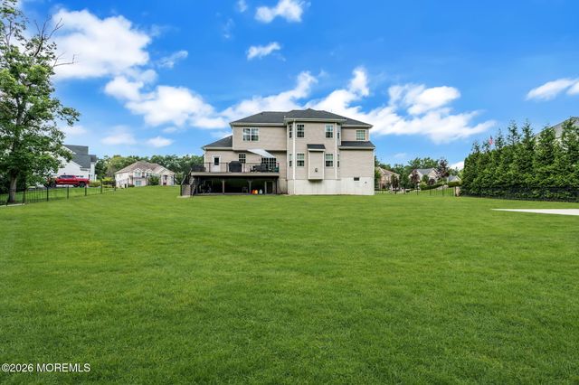 23 Parkside Drive, Jackson, NJ 08527