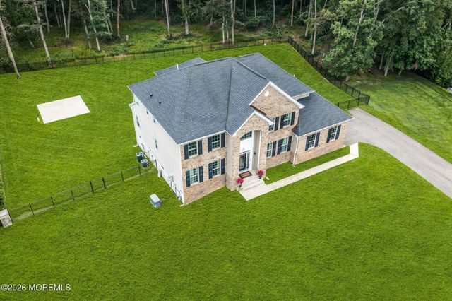 23 Parkside Drive, Jackson, NJ 08527