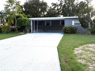 8505 MONARCH PLACE, Palmetto, FL 34221