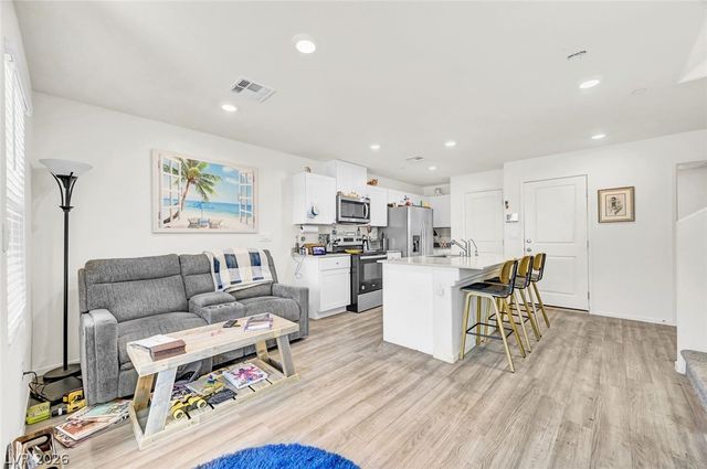 1907 Ottava Vista Street, Henderson, NV 89044