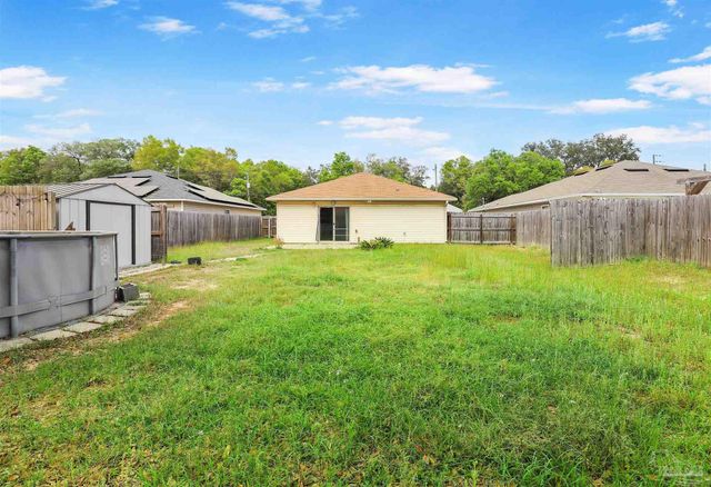 5953 Fairlands Rd, Milton, FL 32583