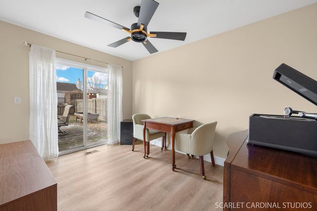 2828 Bluewater Circle, Naperville, IL 60564