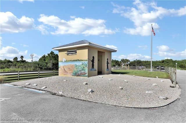 7100 Spring Hill Road, Sebring, FL 33876