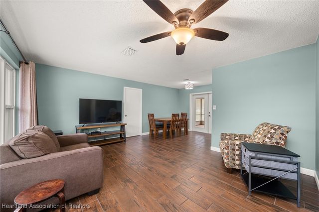 7100 Spring Hill Road, Sebring, FL 33876