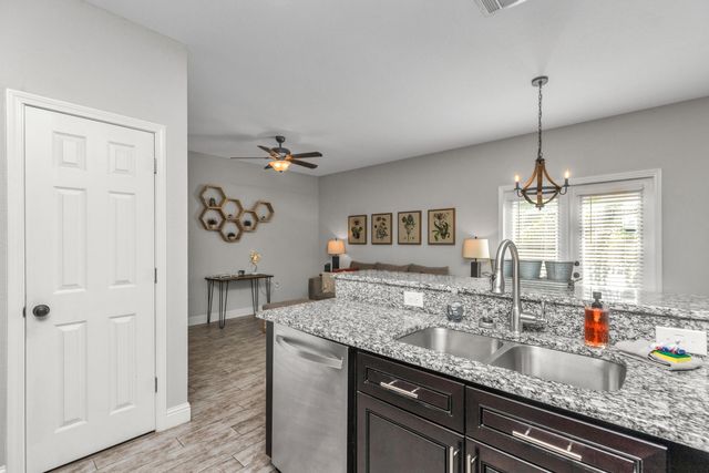 2112 Pomegranate Court, Fort Walton Beach, FL 32547