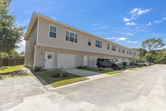 2112 Pomegranate Court, Fort Walton Beach, FL 32547