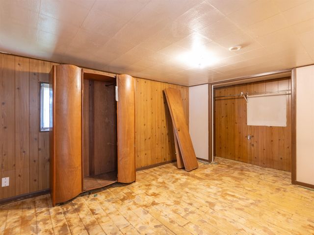 323 E D St, Deer Park, WA 99006