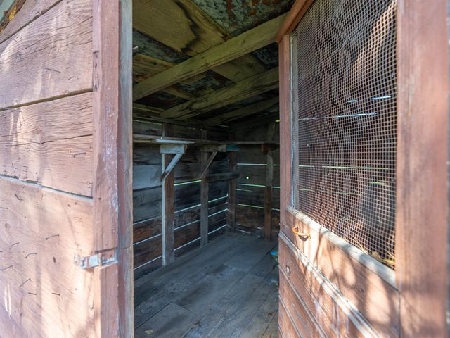 323 E D St, Deer Park, WA 99006