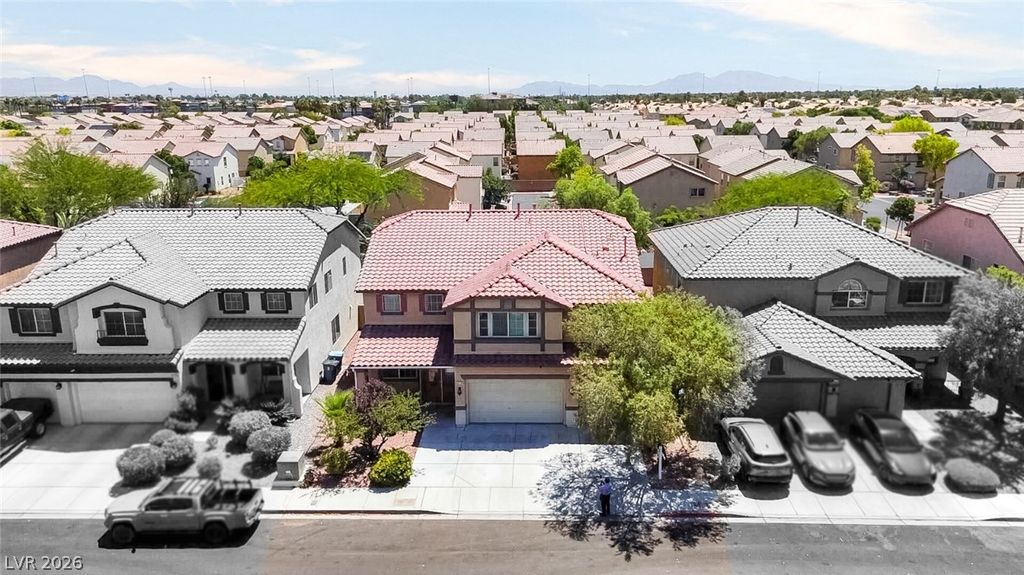 4216 THUNDER TWICE Street, Las Vegas, NV 89129 — photo 2