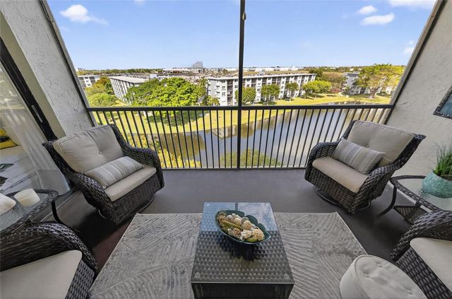 2215 Cypress Island Drive 701, Pompano Beach, FL 33069