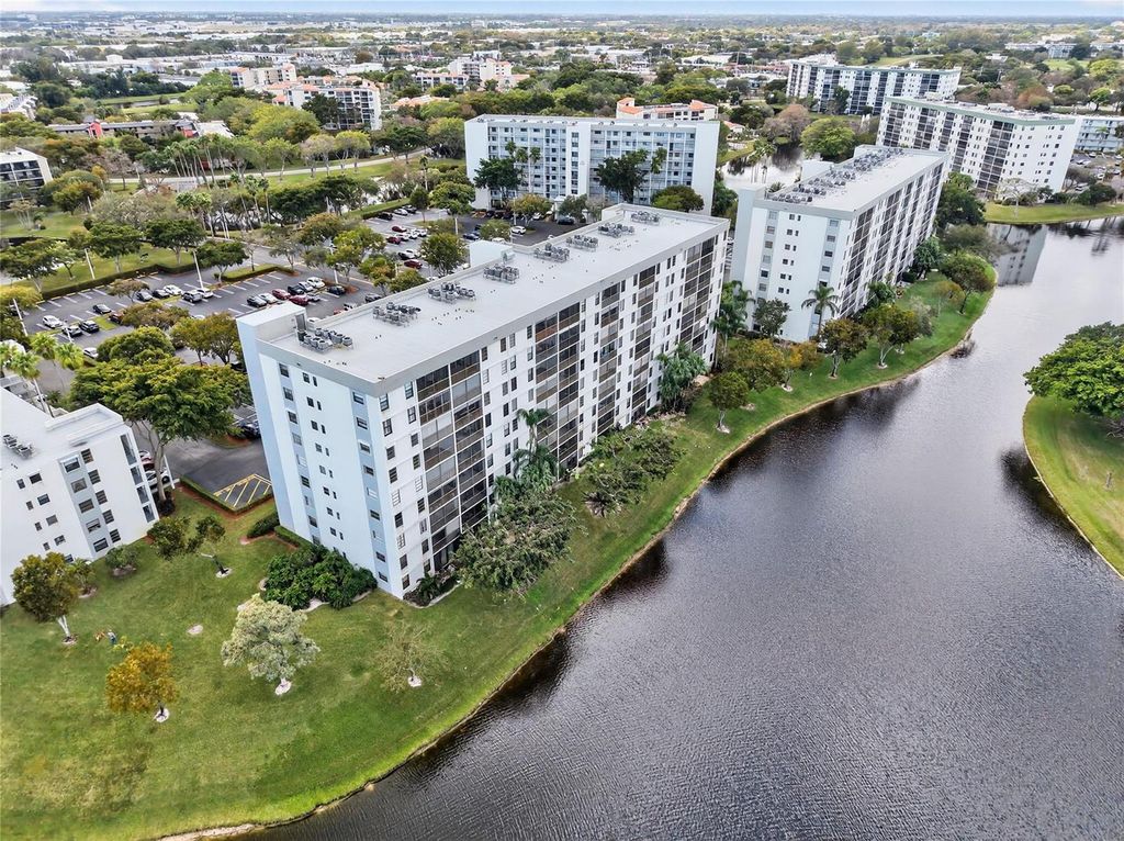 2215 Cypress Island Drive 701, Pompano Beach, FL 33069