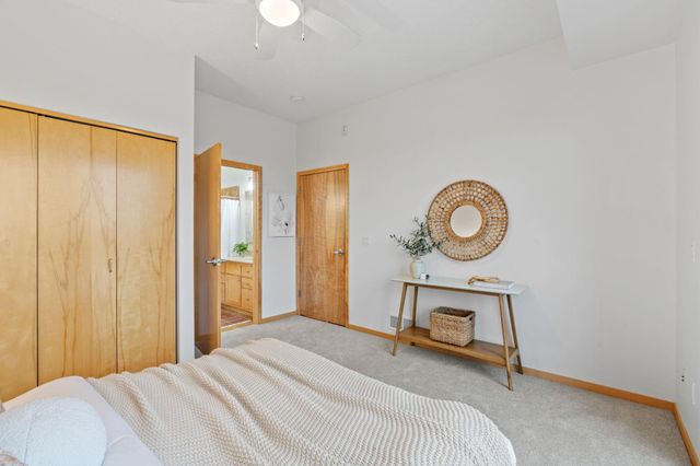4525 Park Commons Drive 521, Saint Louis Park, MN 55416