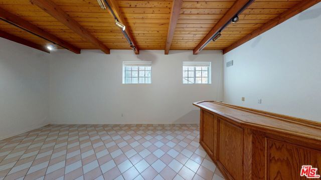 4339 Alhama Drive, Woodland Hills (los Angeles), CA 91364